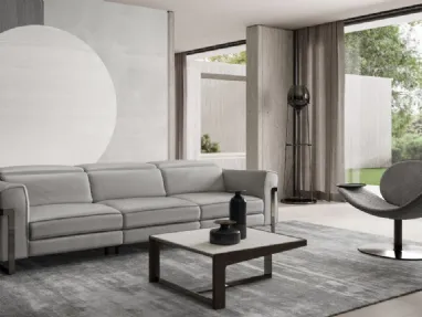 Poltroncina di design in tessuto Dove di Natuzzi